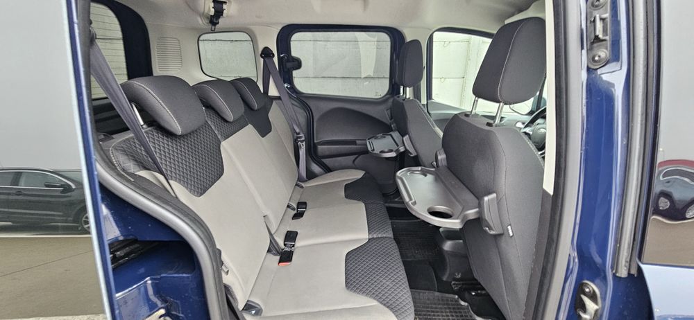 Ford Tourneo Courier