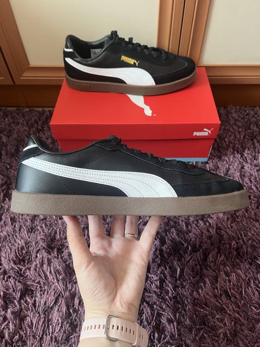 Дамски спортни обувки Puma 42