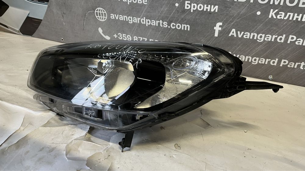 2 броя ляв фар Ford Tourneo Courier 2017-2021