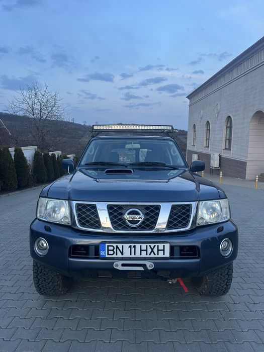 Nissan Patron 3.0 Autoutilitară (N1)