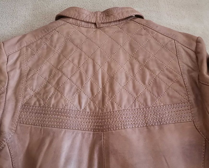 Дамско кожено яке