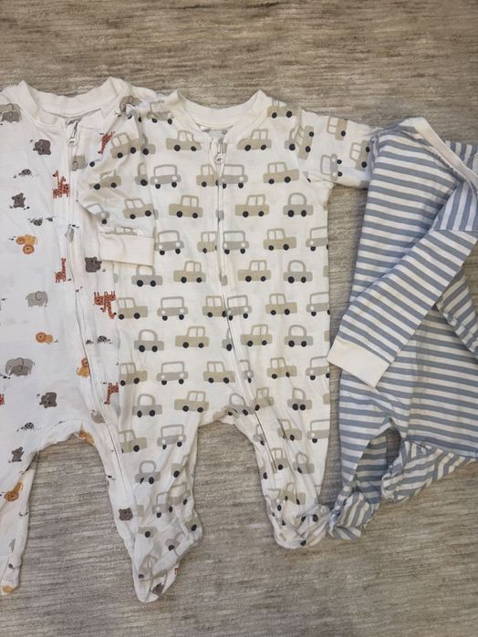 Сет от 5 бр. Ръмпари за бебе, на марката НМ 3 бр. 4-6м. И 2 бр. 2-4м.