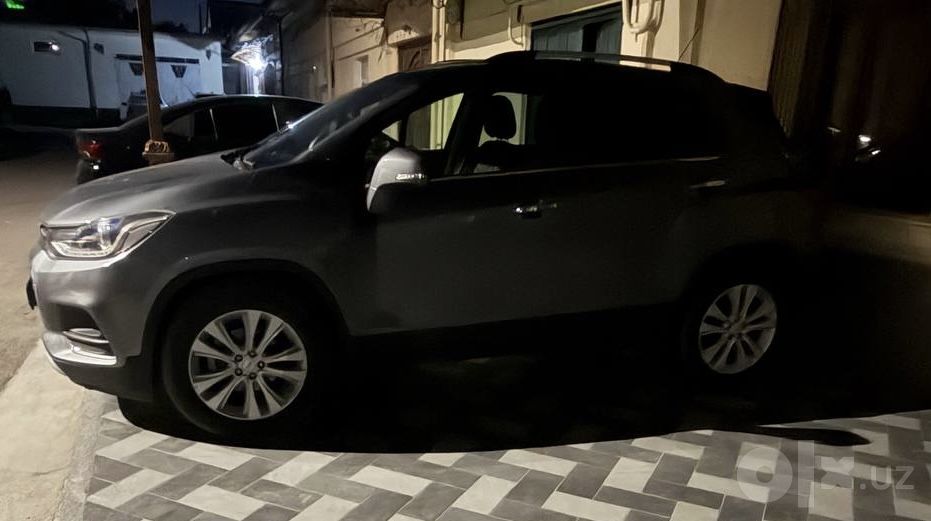 Tracker 1 / 2020 / 85,000KM