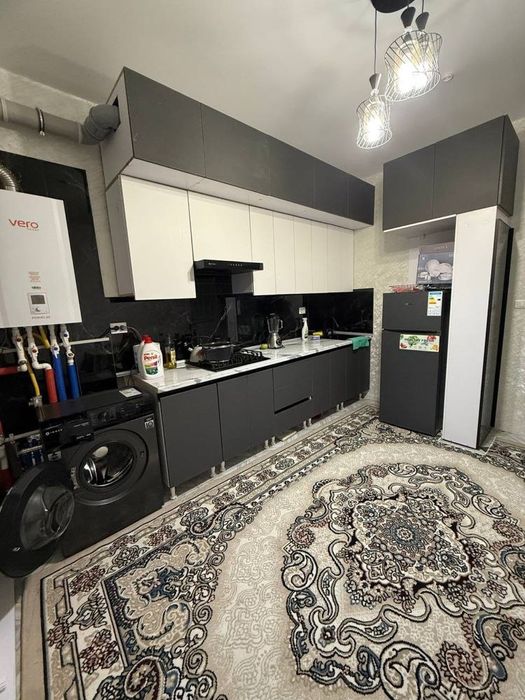 Yunusobod Minor metroni yonida 2xonali kvartira bor