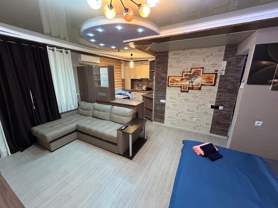 Час 2000. Кв в Жд Вокзал