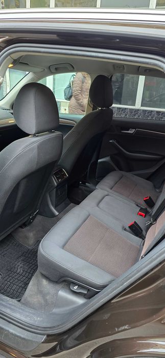 Autovehicul Audi q5