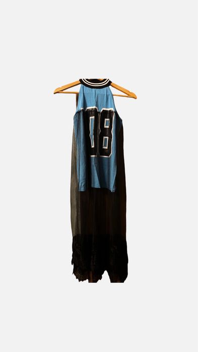 Екстравагантен топ/потник с тюл