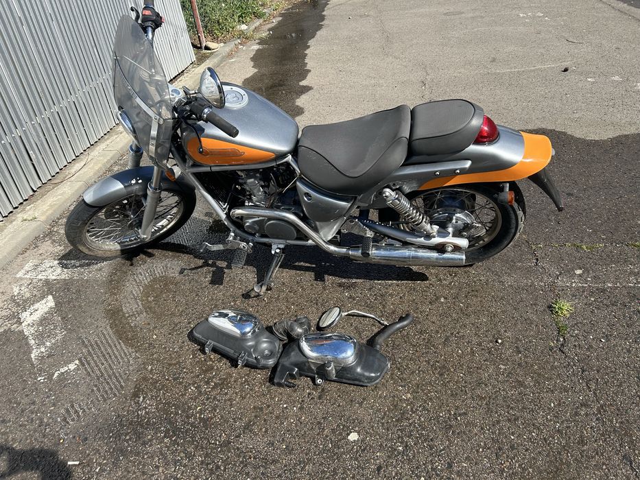 Dezmembrez Aprilia Clasic 125