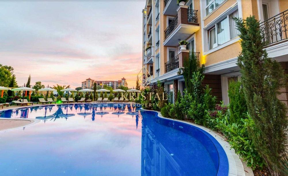 Продава се Тристаен апартамент в к.к. Слънчев бряг - 79 кв.м за 84 €/кв.м - Снимка #12