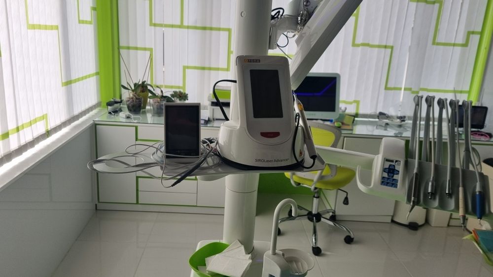 Стоматологичен  стол Planmeca в комплект с компресор, аспирация