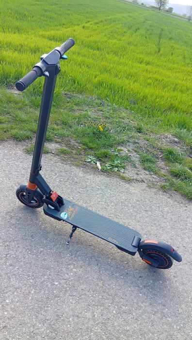 Vând trotineta electrica kugoo Kirin s1 pro