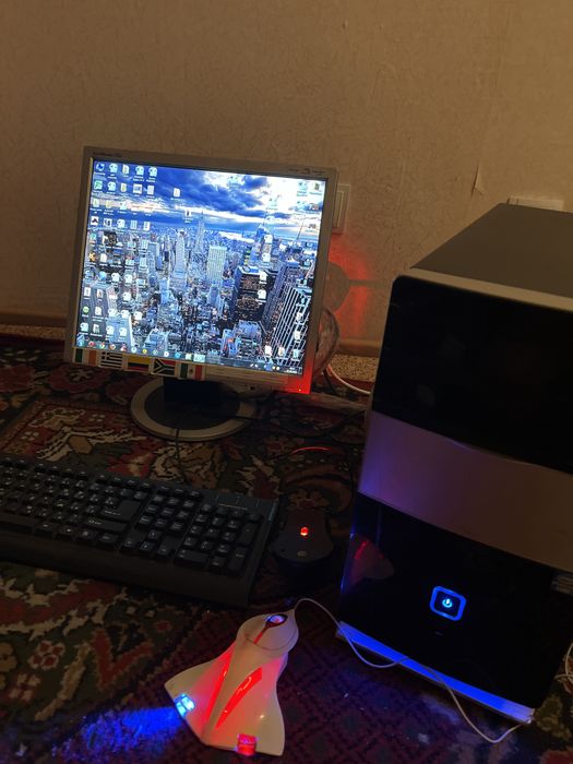 Настольный компьютер