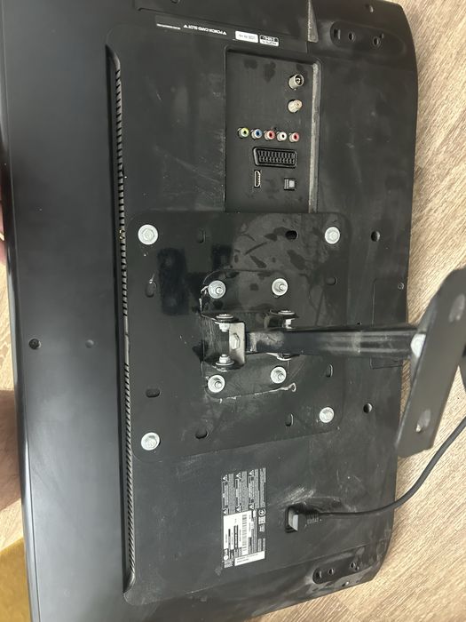 Телевизор LG 32” торг и обмен)