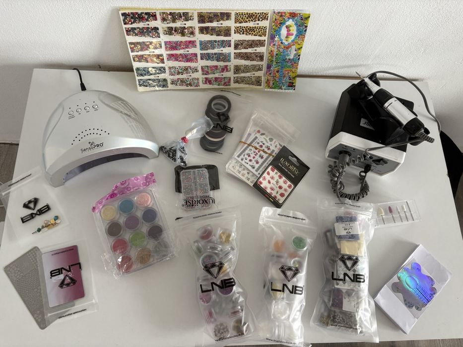Kit complet manichiura