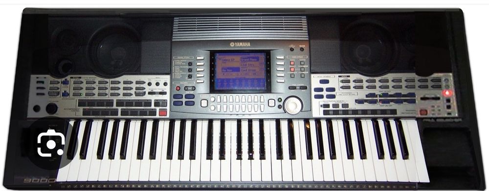 Dezmembrez orga Yamaha PSR 9000 defecta