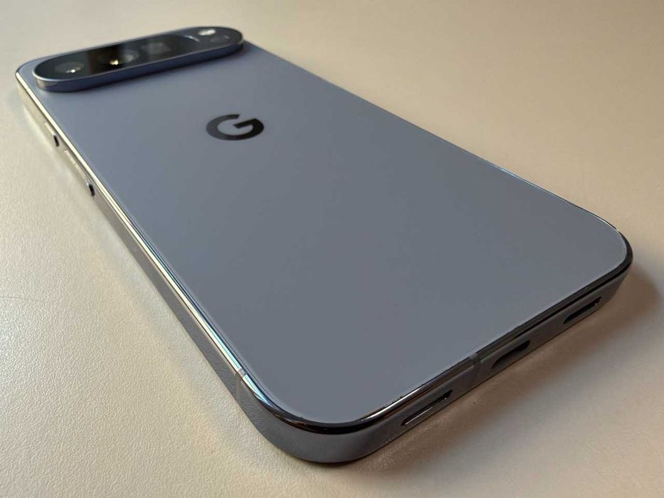 Google / Pixel 10 Pro XL / 256 Gb / Moonstone