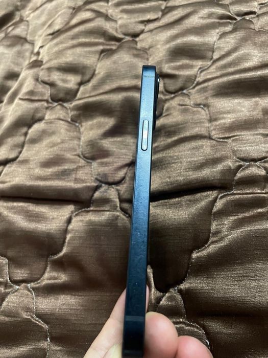 Iphone 13 в идеальном состаяние