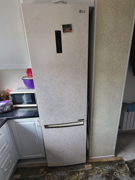 Холодильник сатылады