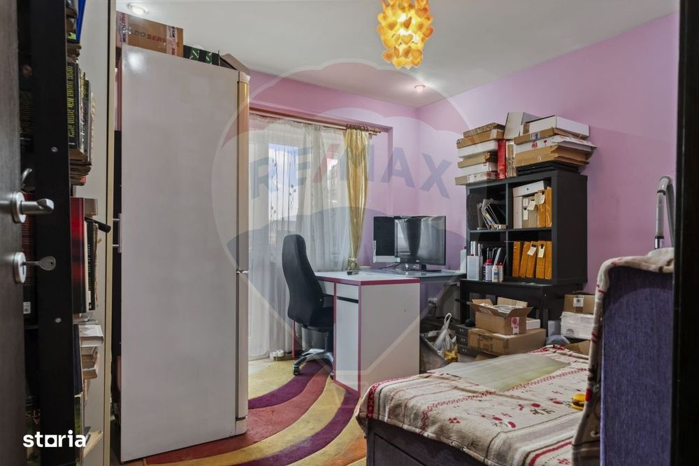 Apartament cu 4 camere de vânzare în zona Sebastian
