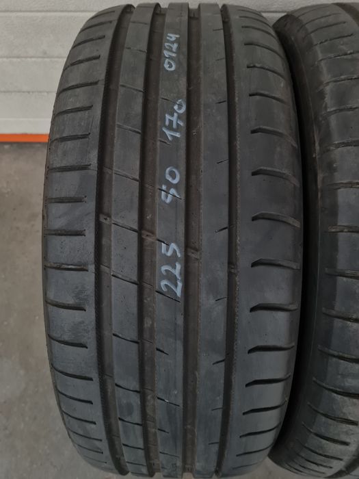 Летни гуми 4 броя NOKIAN Powerrof1 225 50 R17 дот 0124