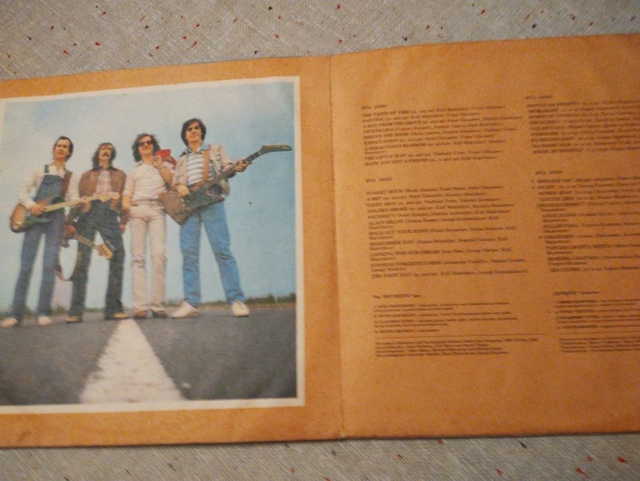 Двоен Албум на Щурците Вкусът на времето