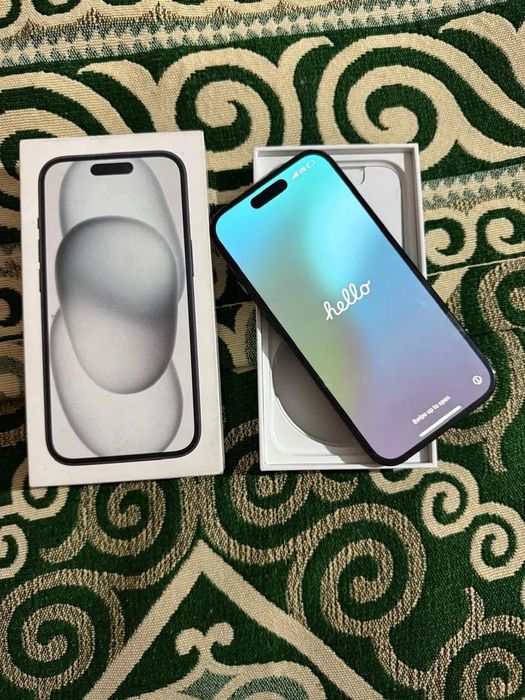 Продам iPhone 15 срочно айфон 15