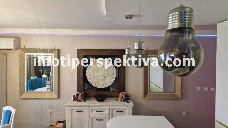 Продава се Тристаен апартамент в Пловдив, Кършияка - 100 кв.м за 1632 €/кв.м - Снимка #11