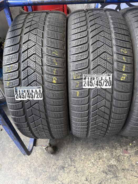 245/45/20 Pirelli M+S