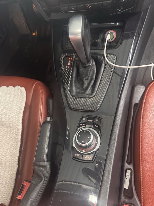 BMW 320xd Touring 2.0d 184CP xDrive | Automată | 2011