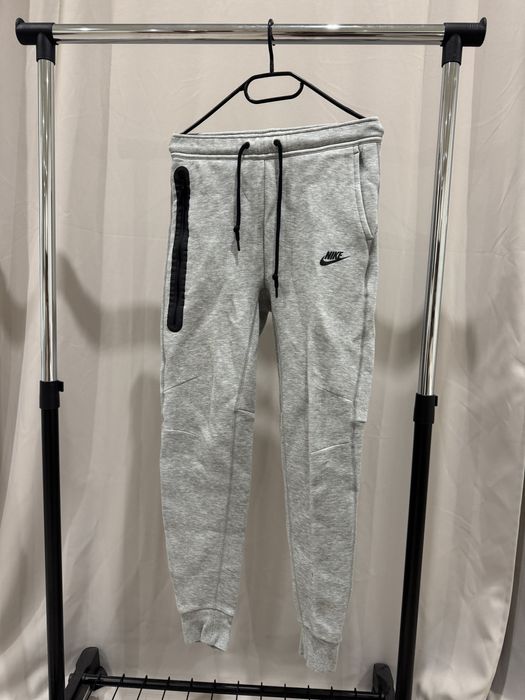 Nike Tech Fleece анцунг