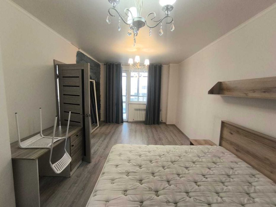 2-Комнатная на Левом, Помощь в Ипотеке, Без комиссии для Покупателя !