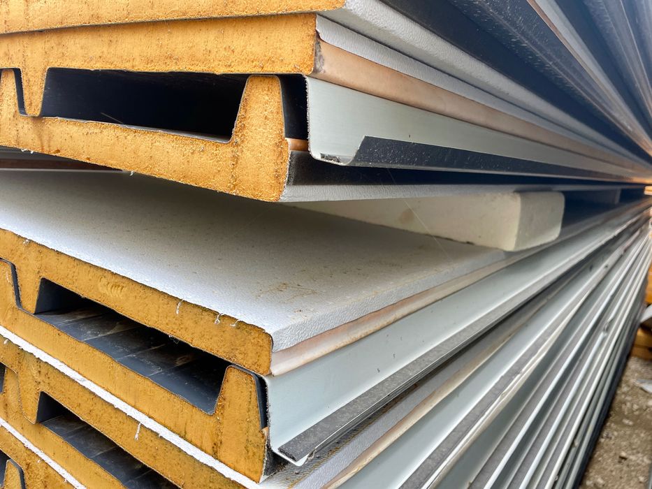 Oferta Acoperis Panou Sandwich de 3cm cu folie la 5m, Depozit Aiud