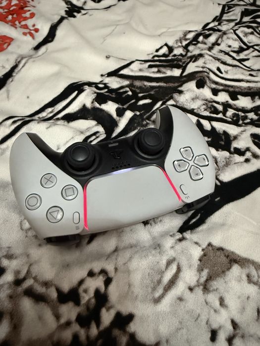 PS5 digital si cu disc, aproape nou!!!