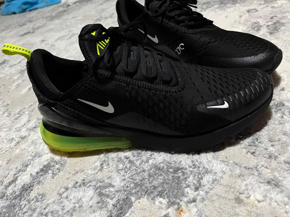 Adidași Nike Air Max 270c