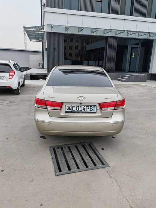Hyundai Sonata 2008 yil