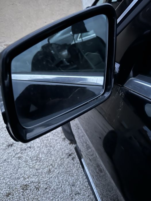 Огледало Mercedes benz E C CLS class w212 w204 w207 w218 ogledalo