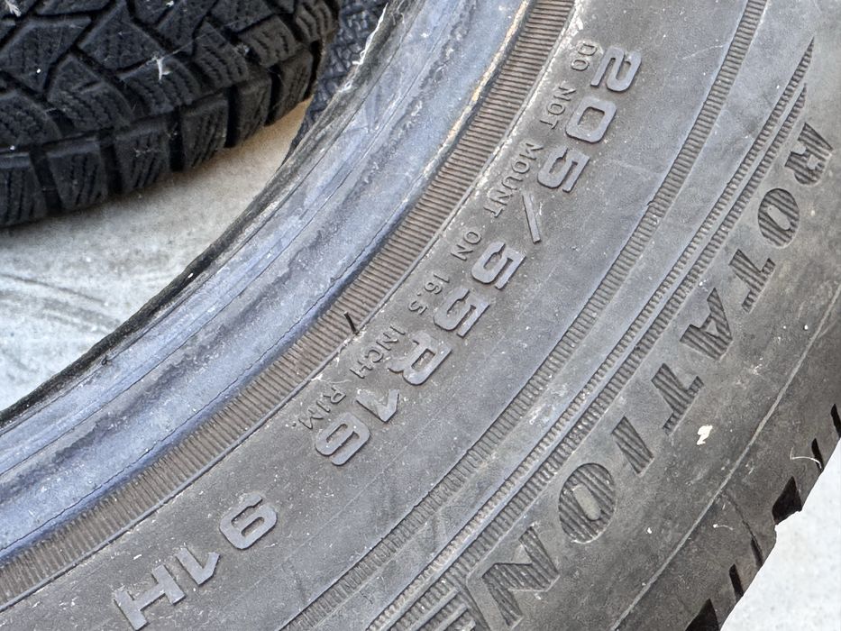 205/55/R16 Dunlop Winter  2бр зимни dot4719