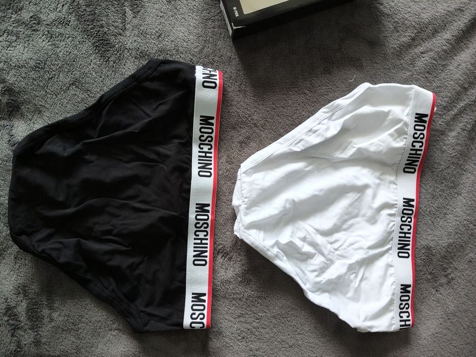 Moschino set 2 chiloți bărbătești alb și negru cu banda alba mărimea L noi originali