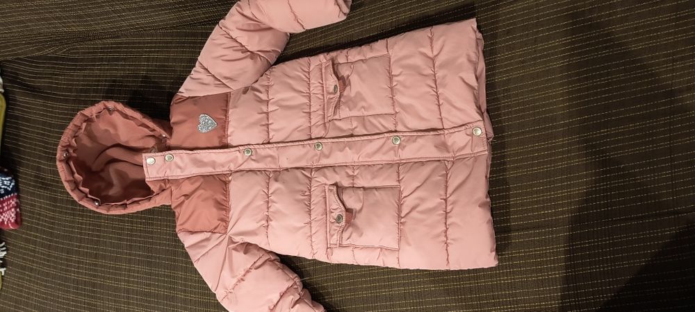 Geaca  iarna , impermeabila mar 116, 65 ron