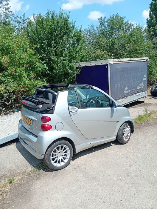 Vând Smart fortwo   Dezmembrez