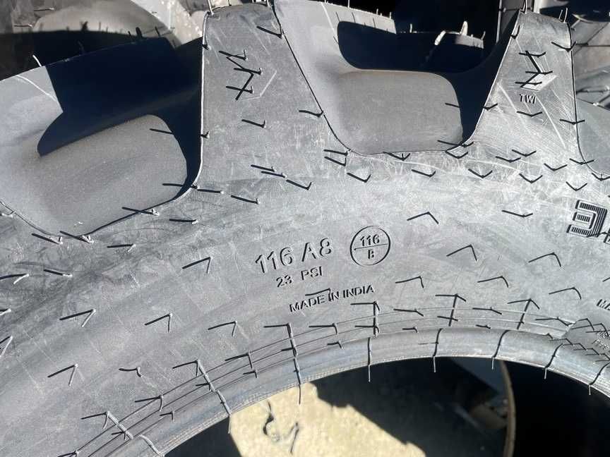 Anvelope CEAT 320/70 R24 Radiale pe insertie de metal tubeless