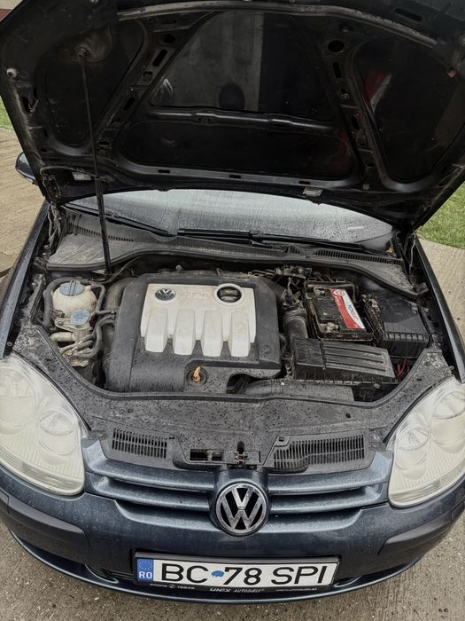 VOLKSWAGEN Golf 2004 — imagine 5