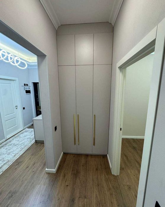 Продается  3 комнт  ЖК  Нур  алайский