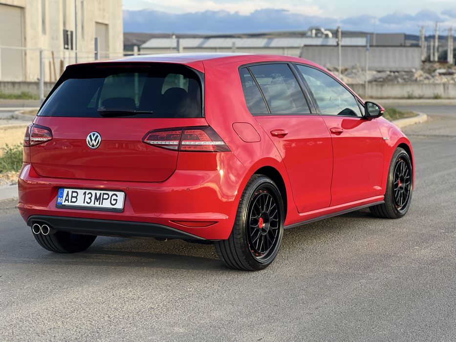 VOLKSWAGEN Golf 2014 — imagine 5