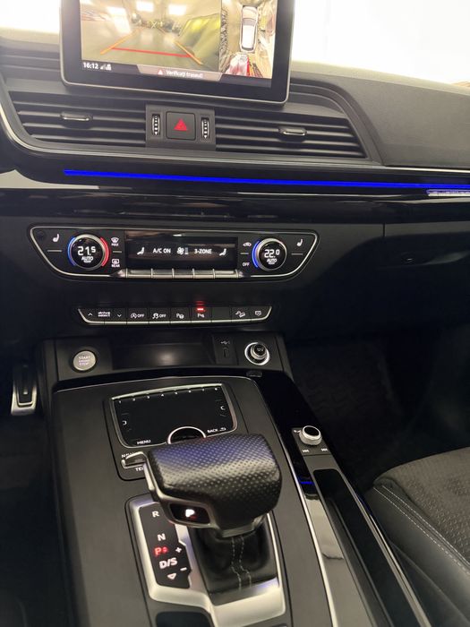 Audi Q5 Quattro S-Line 2019 • 2.0 TDI 190 CP • Pano • Webasto • 360°