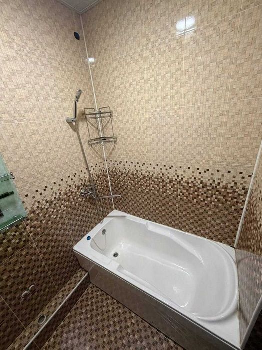 2 хоналик квартира 4 кават кирпичный дом, шарк 2, шайхул олам