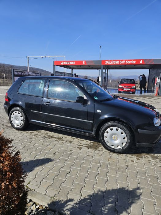 Vind volkswagen golf 4 ,