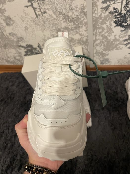 STOC 38-43 ! Off white odsy white