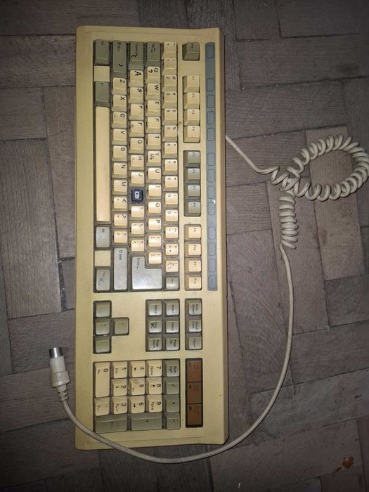 Стари клавиатури за колекция