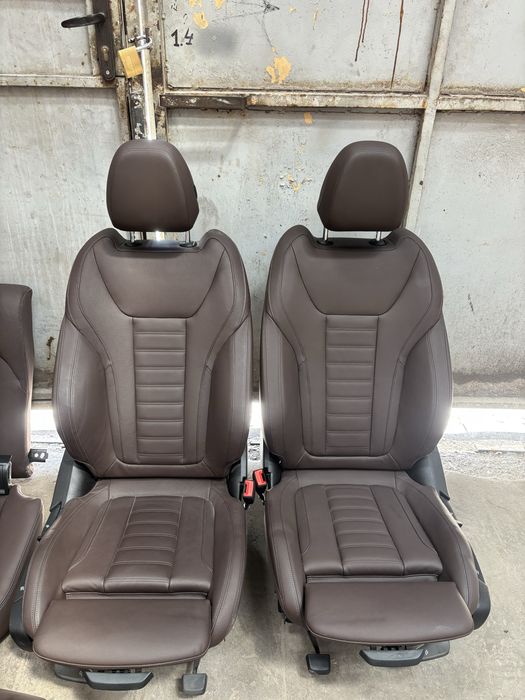 Рекаро салон BMW G20